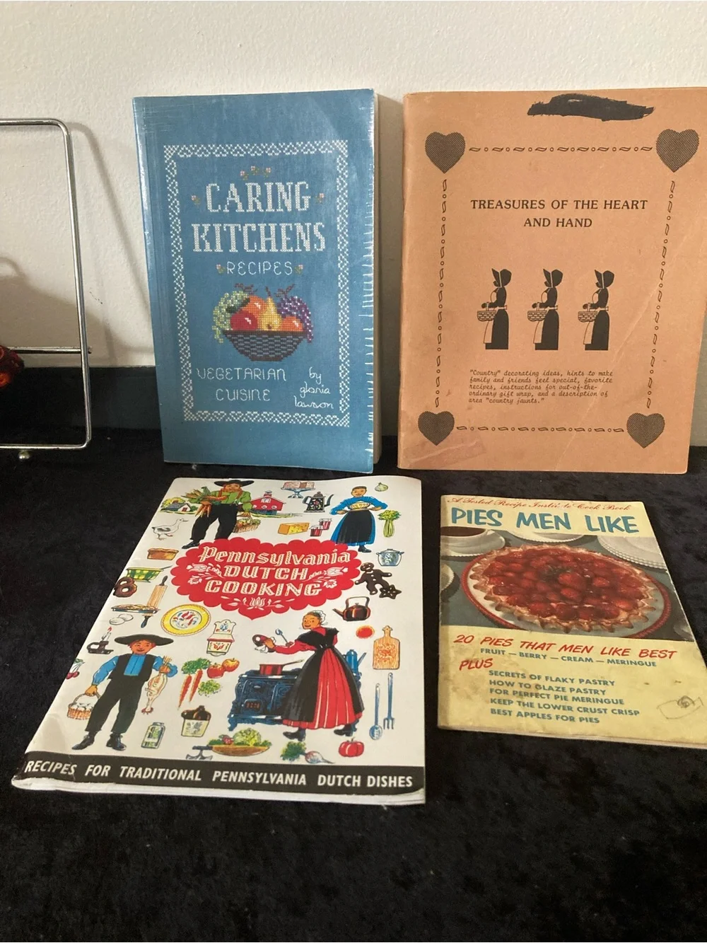 Vintage Cookbook Lot - Amish -Vegetarian - Pies & More Recipe Booklets